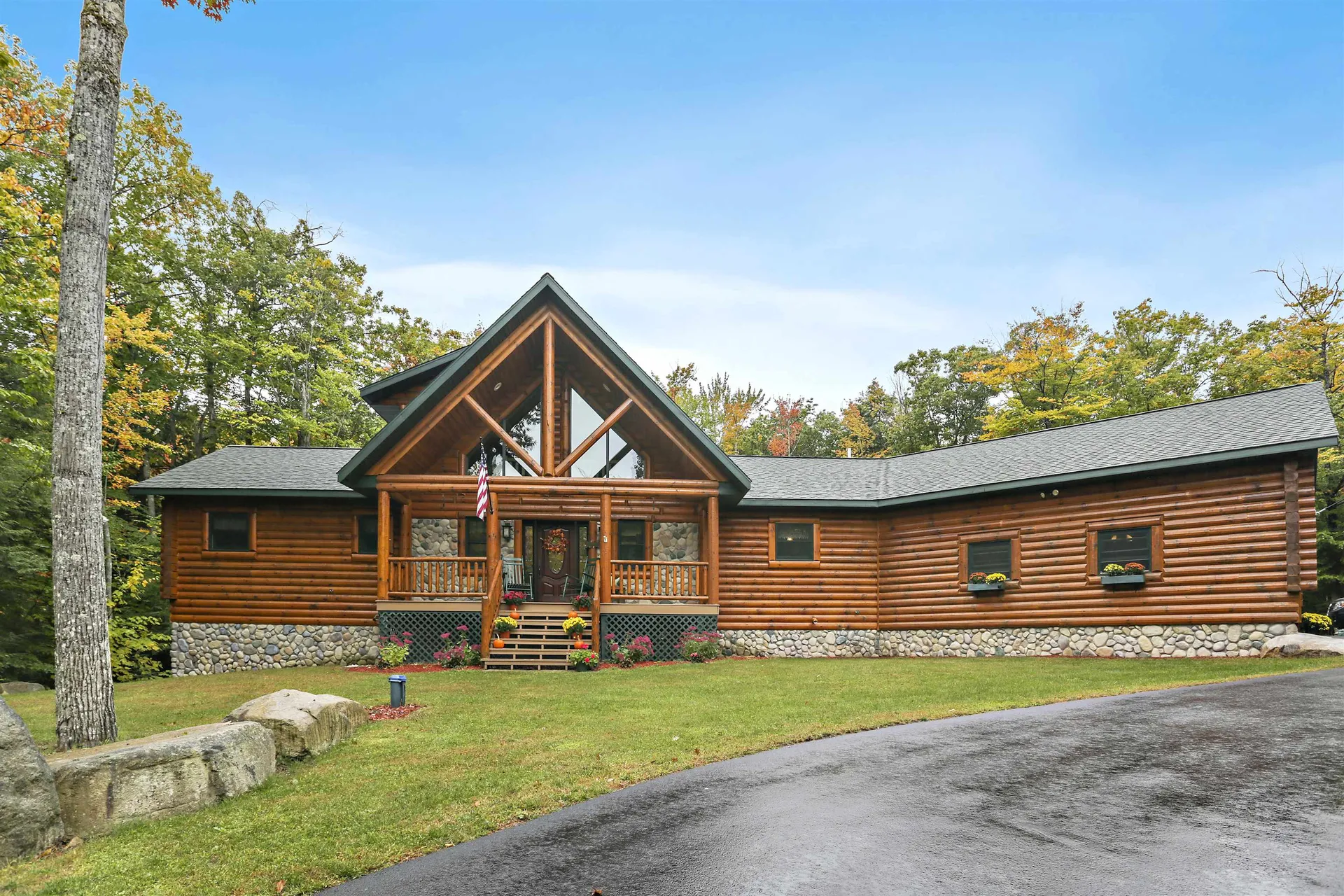 25 Winnipesaukee Drive Wolfeboro NH 03894