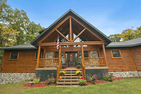25 Winnipesaukee Drive Wolfeboro NH 03894