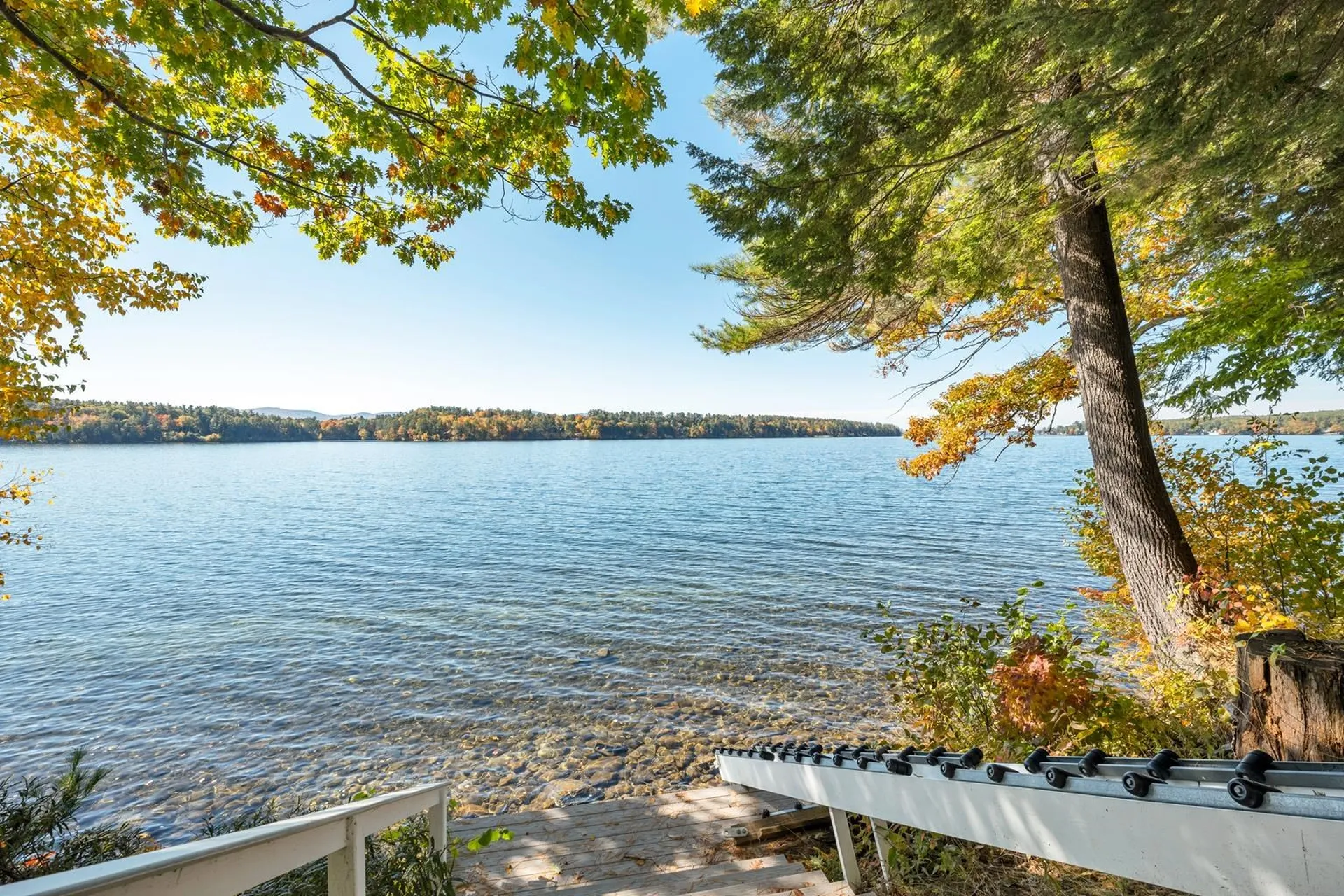 6 Lloyd Road Wolfeboro NH 03894