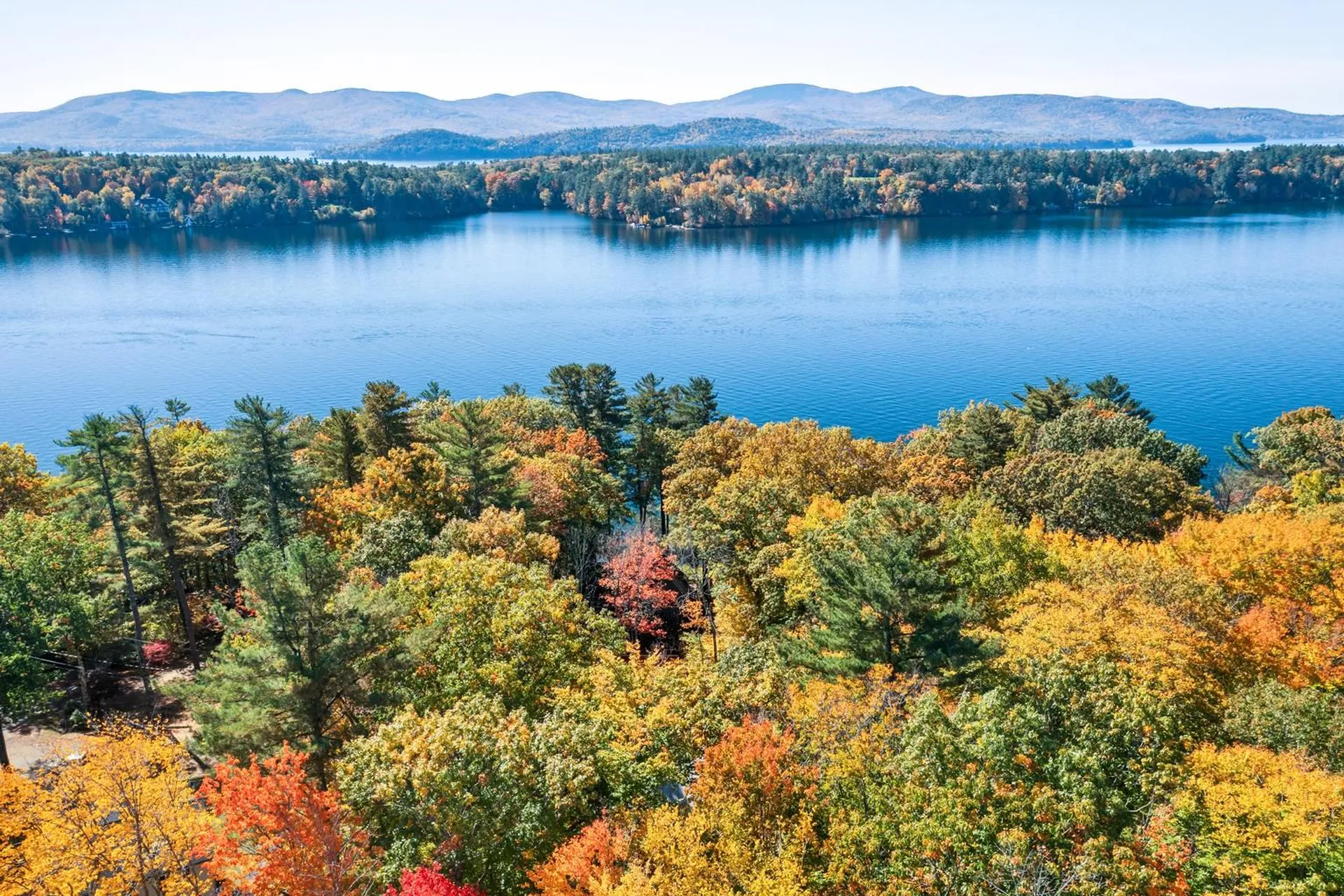 6 Lloyd Road Wolfeboro NH 03894