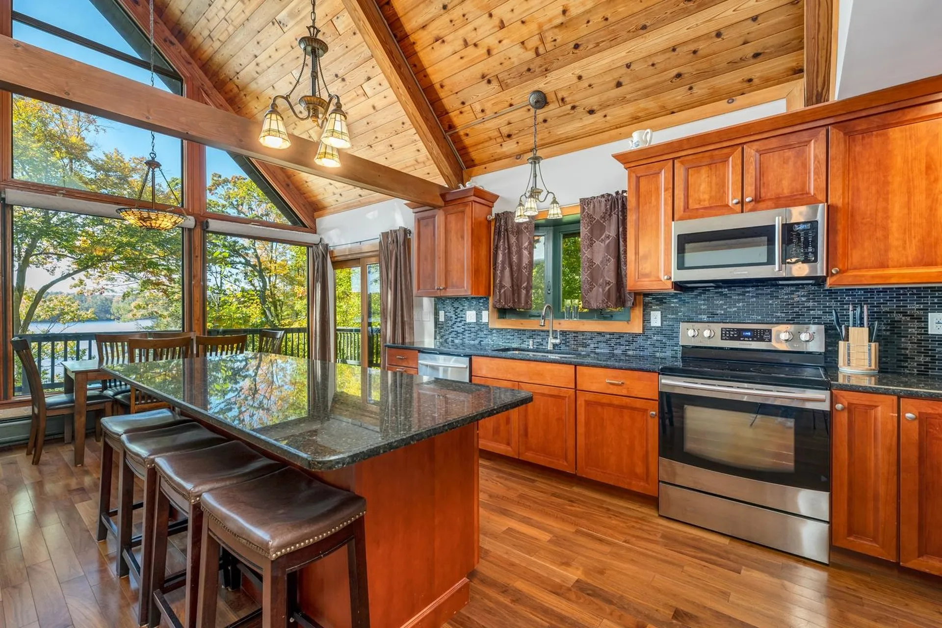 6 Lloyd Road Wolfeboro NH 03894