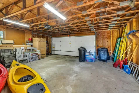 6 Lloyd Road Wolfeboro NH 03894