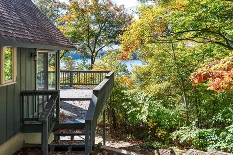 6 Lloyd Road Wolfeboro NH 03894