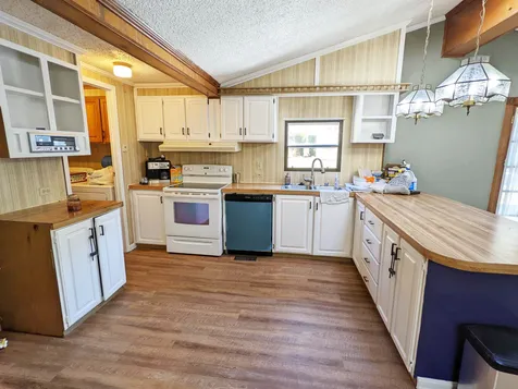995 Laconia Road Belmont NH 03220