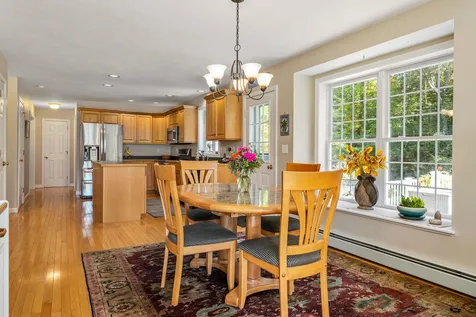 24 Ladd Road Brentwood NH 03833