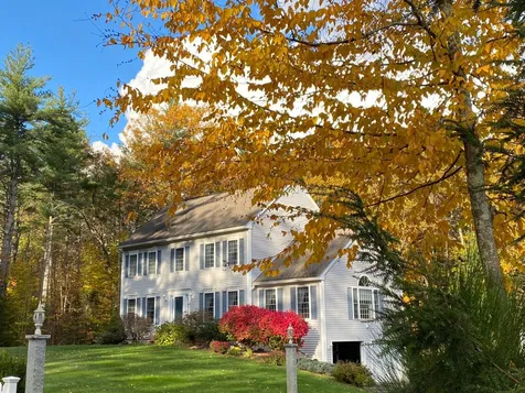 24 Ladd Road Brentwood NH 03833