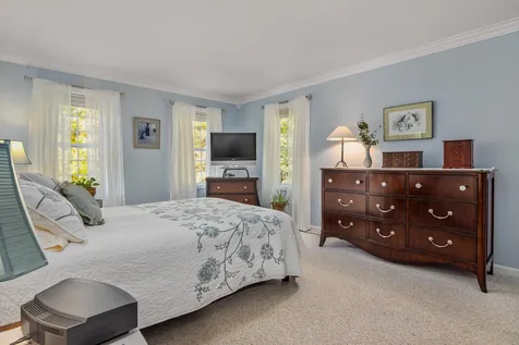 24 Ladd Road Brentwood NH 03833