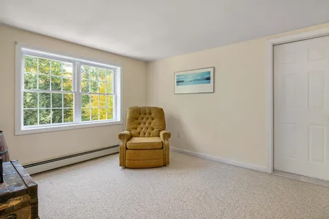 24 Ladd Road Brentwood NH 03833