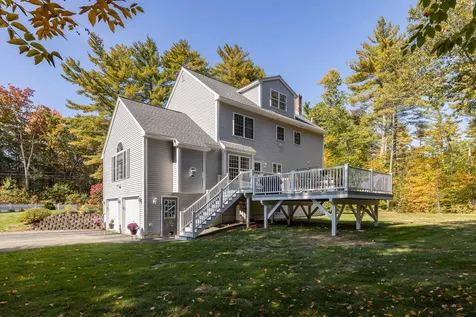 24 Ladd Road Brentwood NH 03833