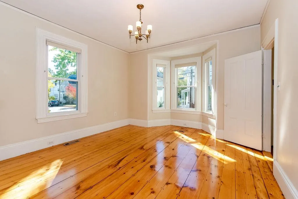 169 Cass Street Portsmouth NH 03801