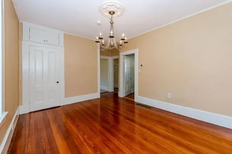 169 Cass Street Portsmouth NH 03801