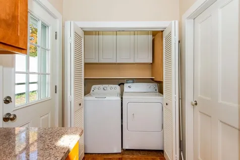 169 Cass Street Portsmouth NH 03801
