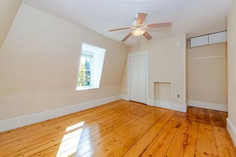 169 Cass Street Portsmouth NH 03801