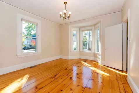 169 Cass Street Portsmouth NH 03801