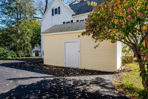 169 Cass Street Portsmouth NH 03801