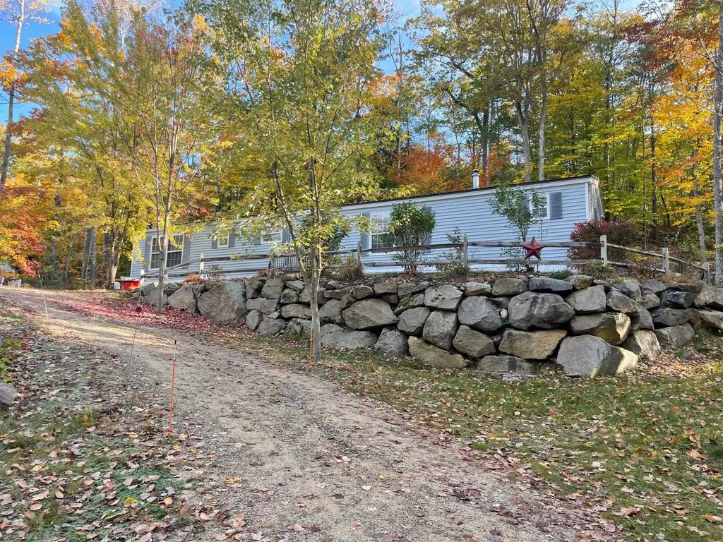 26 Poplar Ridge Road Freedom NH 03836