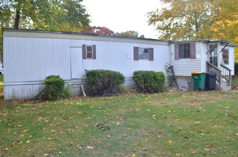 14 S Cranberry Lane Rochester NH 03867