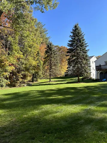 26 Farmer Road Hooksett NH 03106