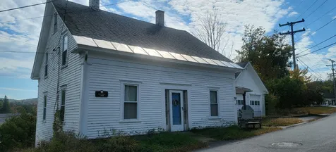 10 Crescent Street Pittsfield NH 03263