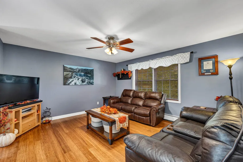 43 Cherub Drive Farmington NH 03835