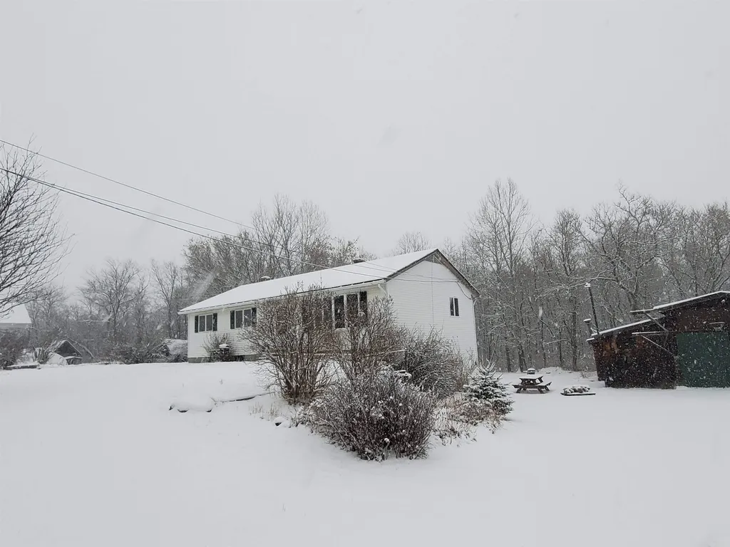 1263 Us Route 4 Canaan NH 03741