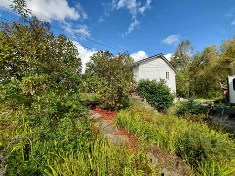1263 Us Route 4 Canaan NH 03741