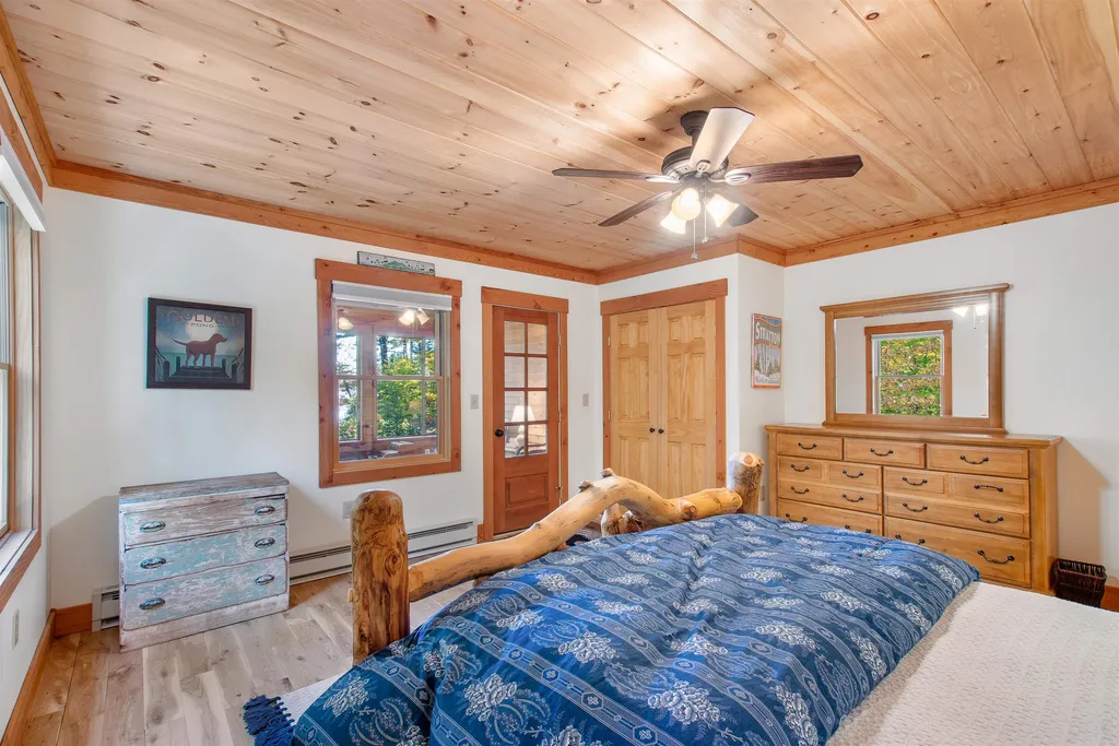 92 Singing Eagle Road Moultonborough NH 03254