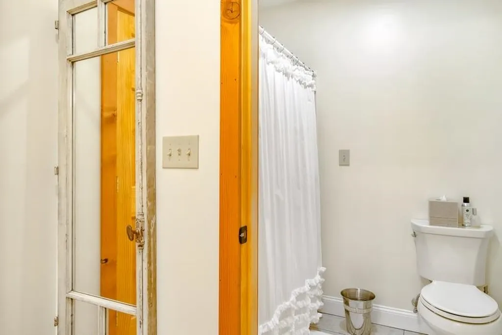 92 Singing Eagle Road Moultonborough NH 03254