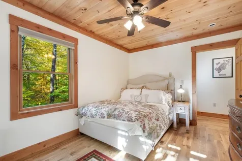 92 Singing Eagle Road Moultonborough NH 03254