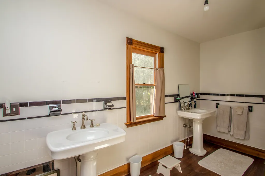 77 Portland Street Fryeburg ME 04037