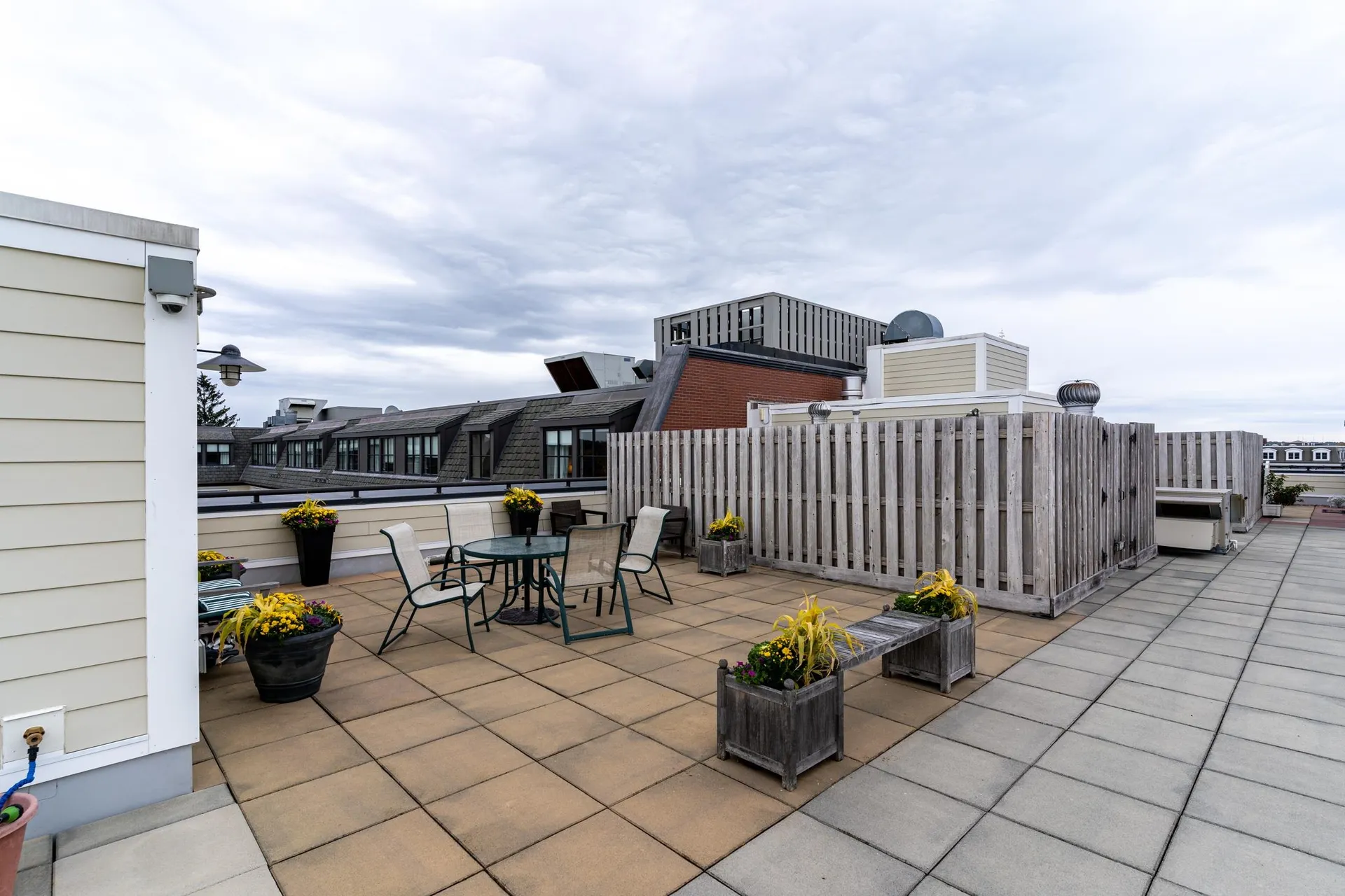 77 Hanover Street Portsmouth NH 03801