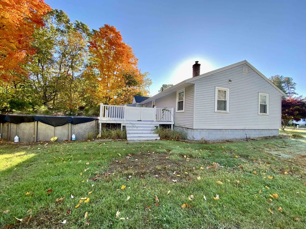 7 Old Colony Road Dover NH 03820