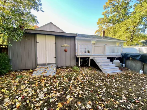 7 Old Colony Road Dover NH 03820