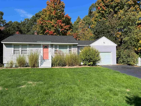7 Old Colony Road Dover NH 03820