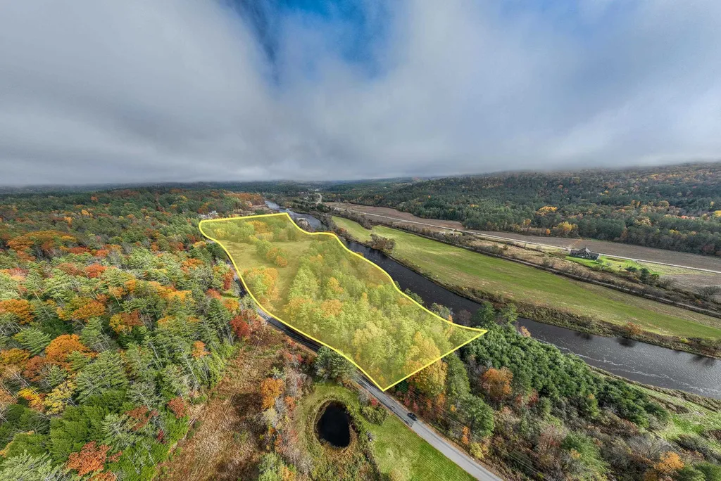 Bishop Road Lisbon NH 03585