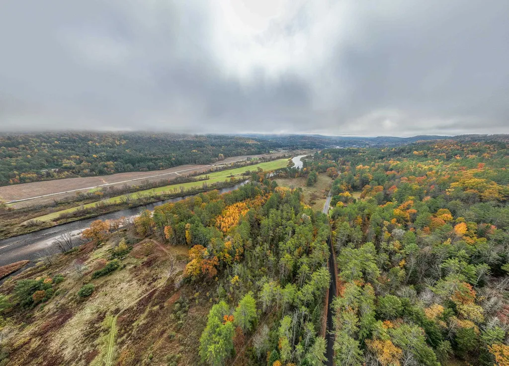 Bishop Road Lisbon NH 03585