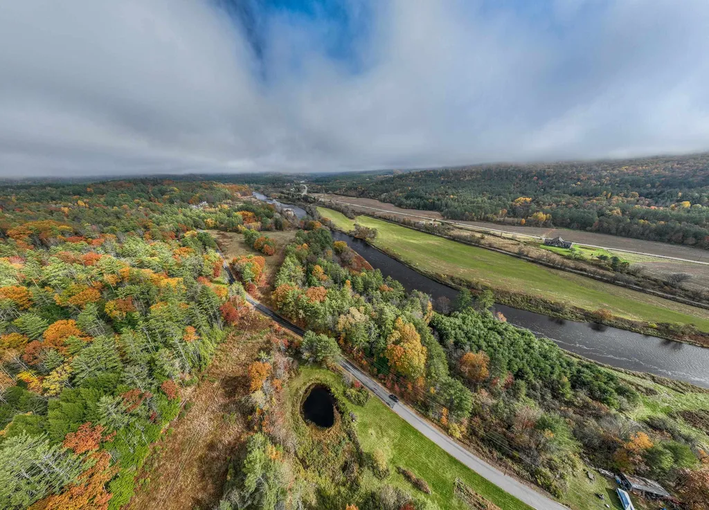 Bishop Road Lisbon NH 03585