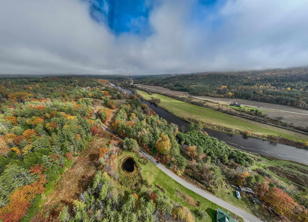 Bishop Road Lisbon NH 03585