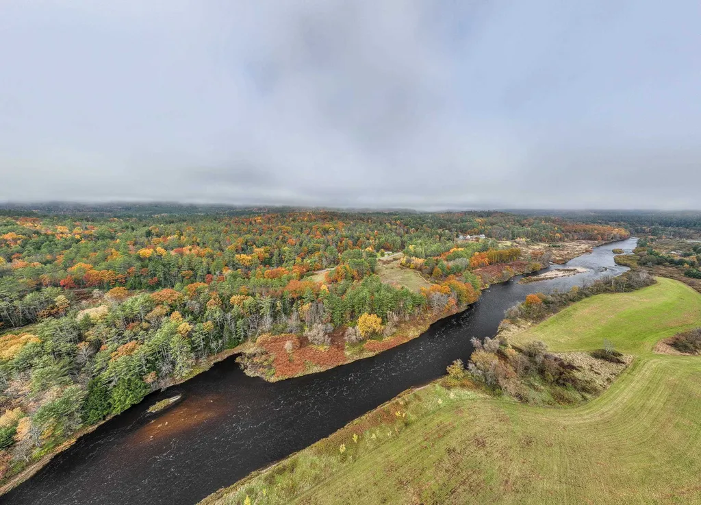 Bishop Road Lisbon NH 03585