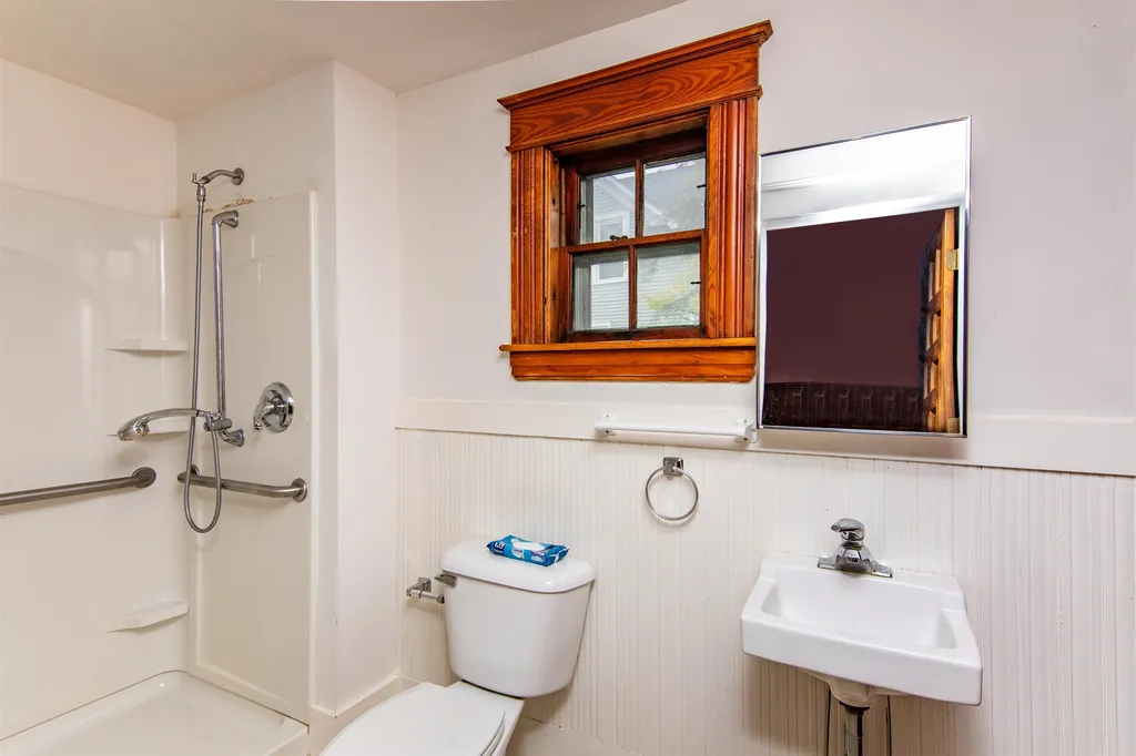 59 North Street Winooski VT 05404
