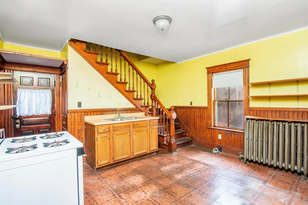 59 North Street Winooski VT 05404