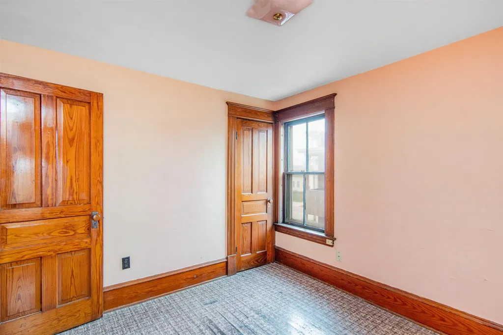 59 North Street Winooski VT 05404