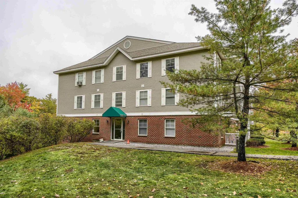 59 Ponemah Hill Road Milford NH 03055