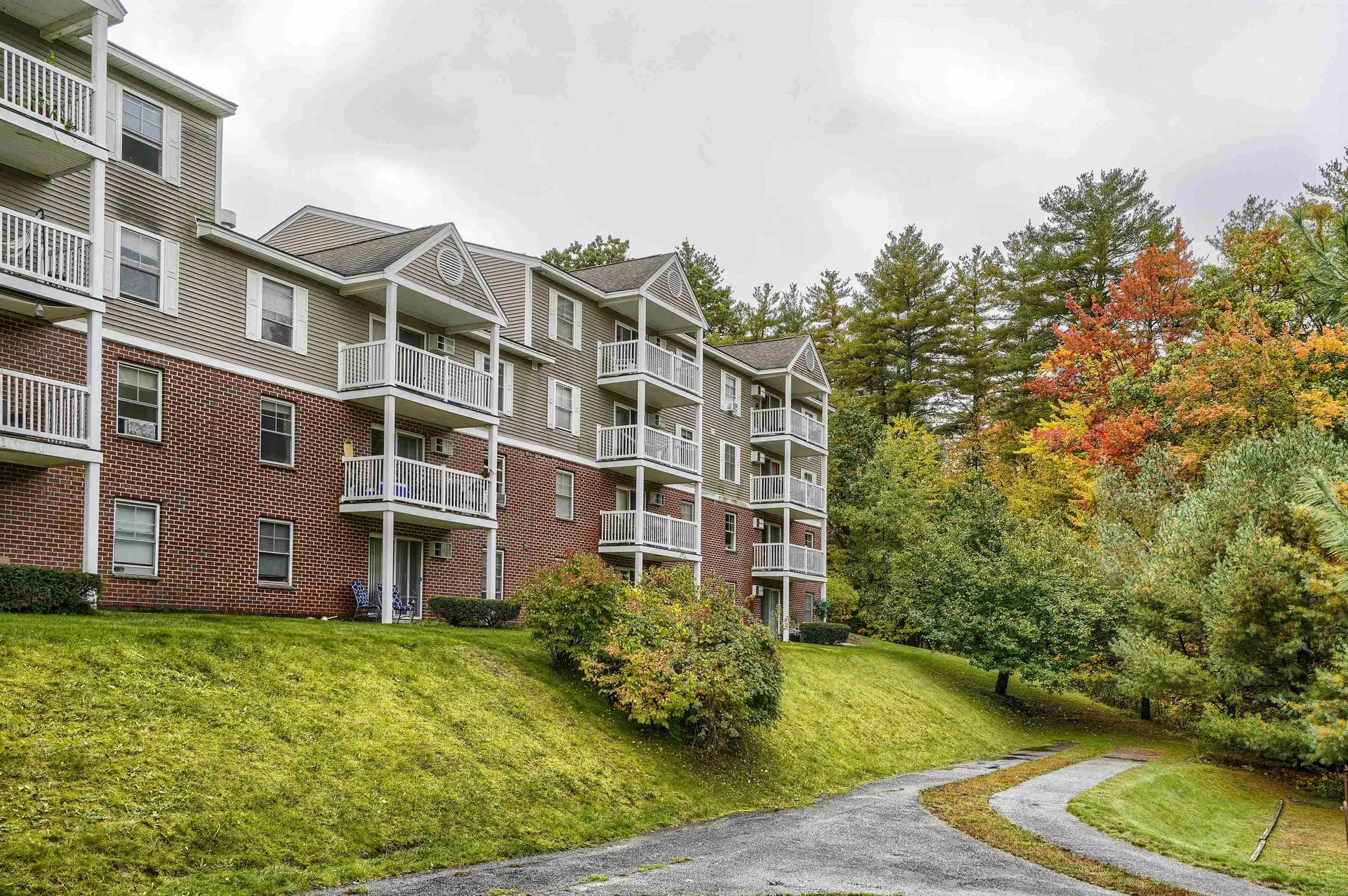 59 Ponemah Hill Road Milford NH 03055