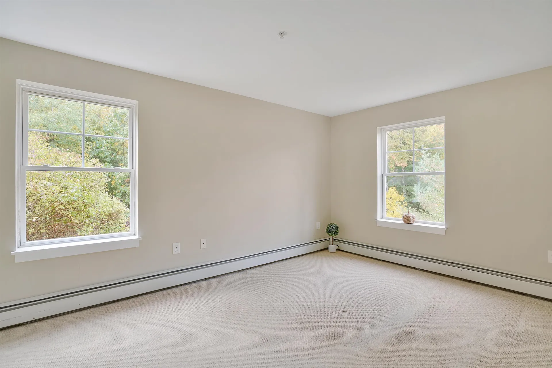 59 Ponemah Hill Road Milford NH 03055
