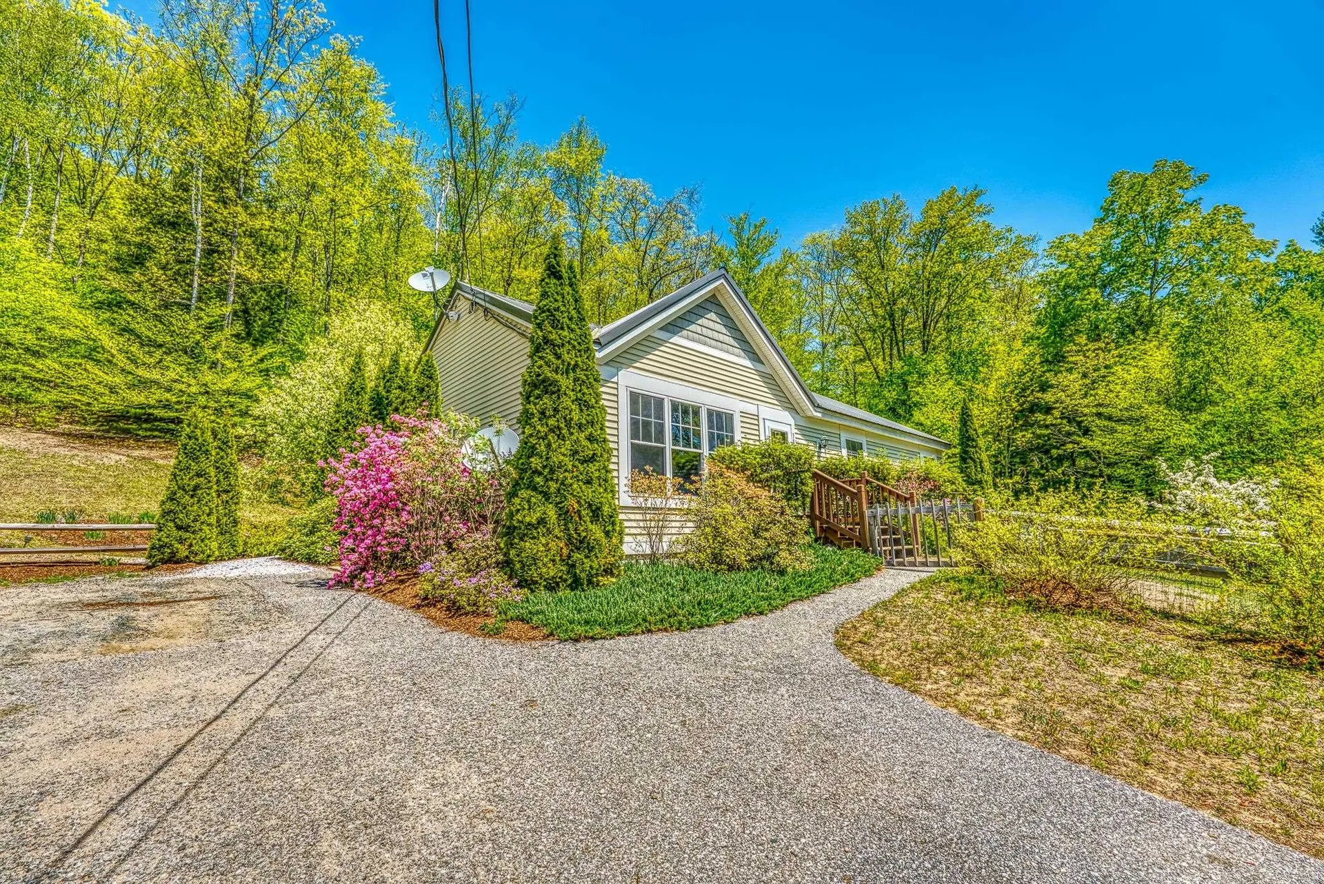 383 Mill Brook Road Thornton NH 03285
