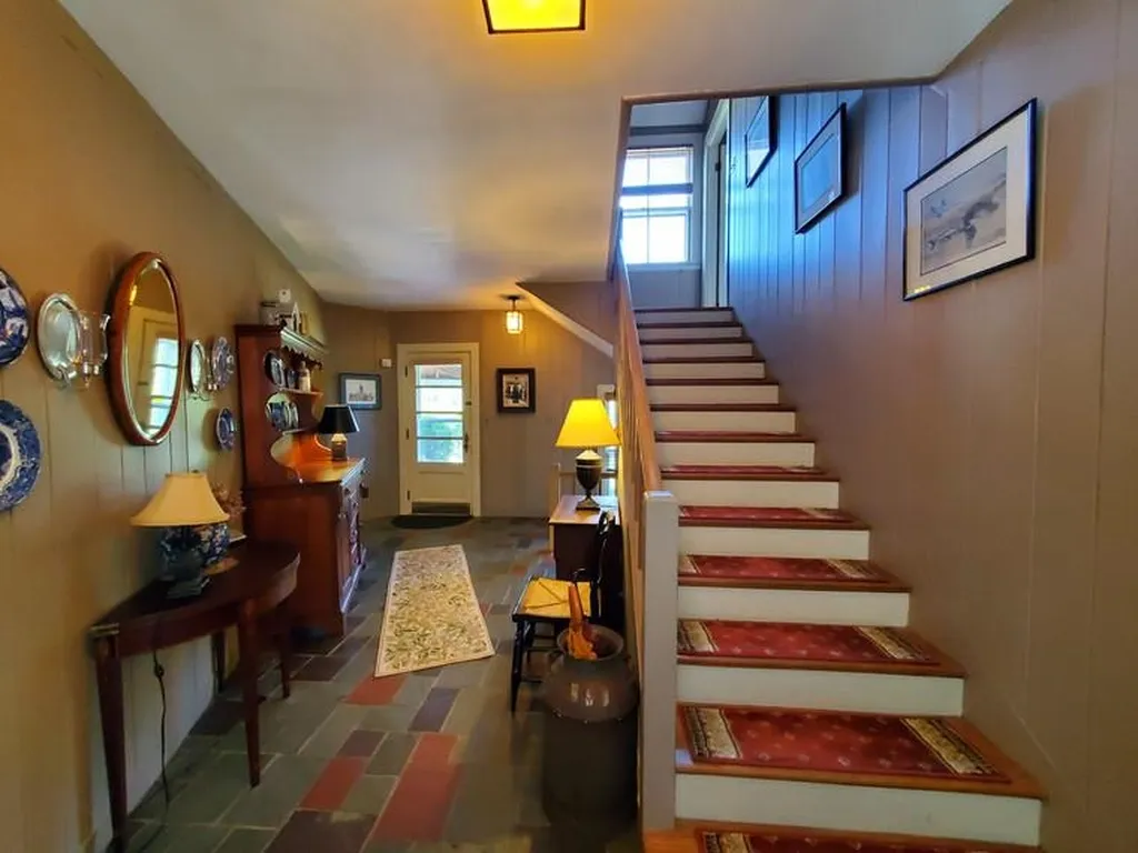 52 Mccusker Road Athens VT 05143