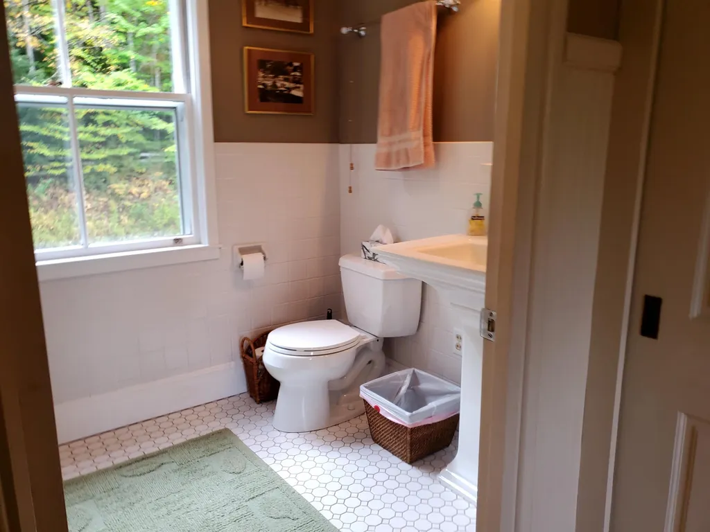 52 Mccusker Road Athens VT 05143
