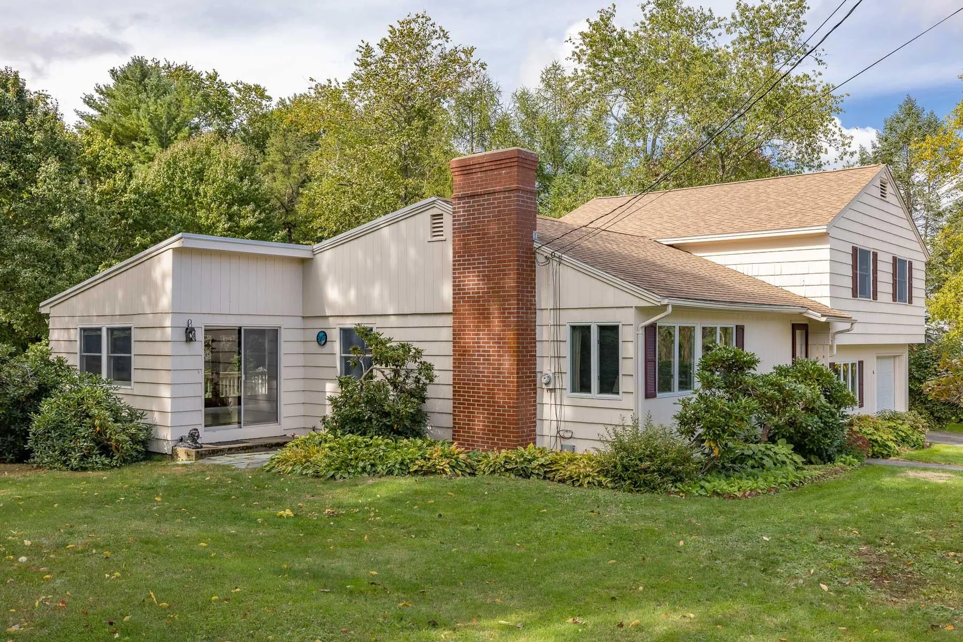 16 Olde Parish Road Rye NH 03870