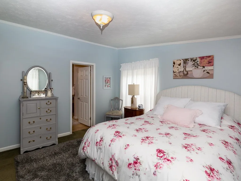 52 Seabreeze Drive North Hampton NH 03862